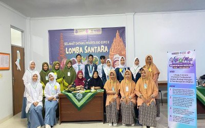 Santri Pondok Modern Al Furqon Tampilkan Nasi Bakar Beras Merah Sambal Tempoyak di Lomba Santara Bioexpo X